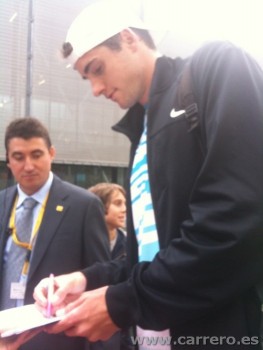 John Isner autógrafo